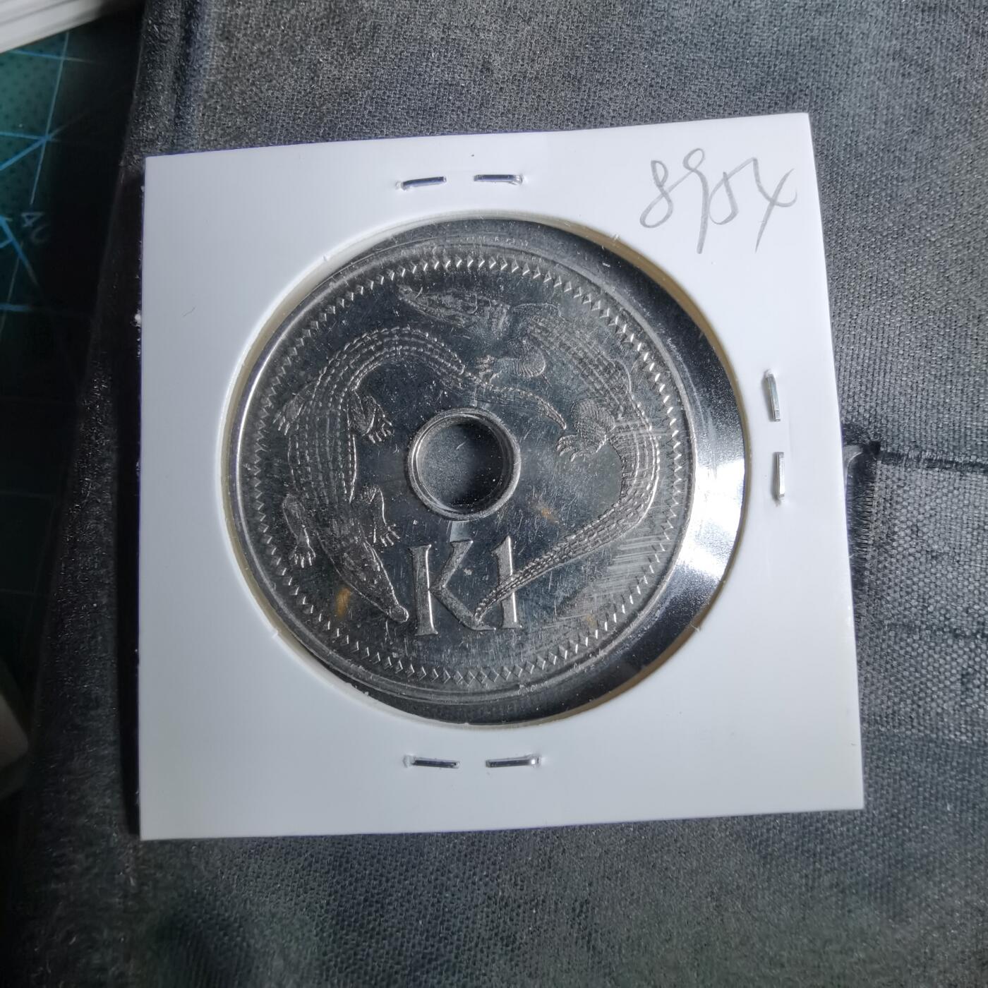 沼泽如烟--第889场 巴布亚新几内亚2002年1基纳