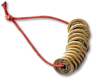 泓盛2025年秋季拍卖会 古泉 - 十二生肖花钱一组十二枚，直径：约16.8mm，钱体小巧，图案生动，包浆自然，极美品