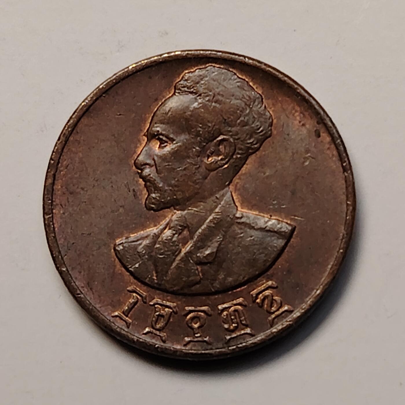 布加迪🐬～世界钱币(上海)🌾第 256 期 /  各国套币和散币