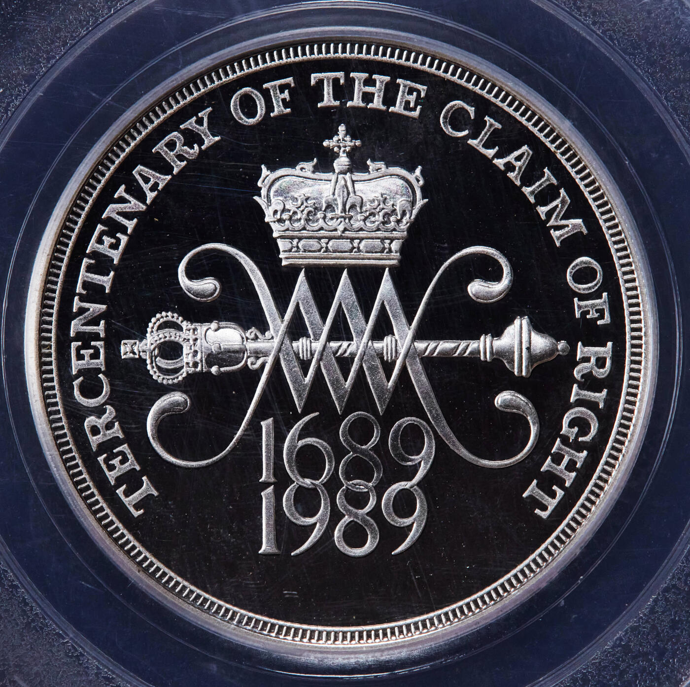 【俄甄集藏】2025年(044)11-12星期三晚 19:30 全场包邮