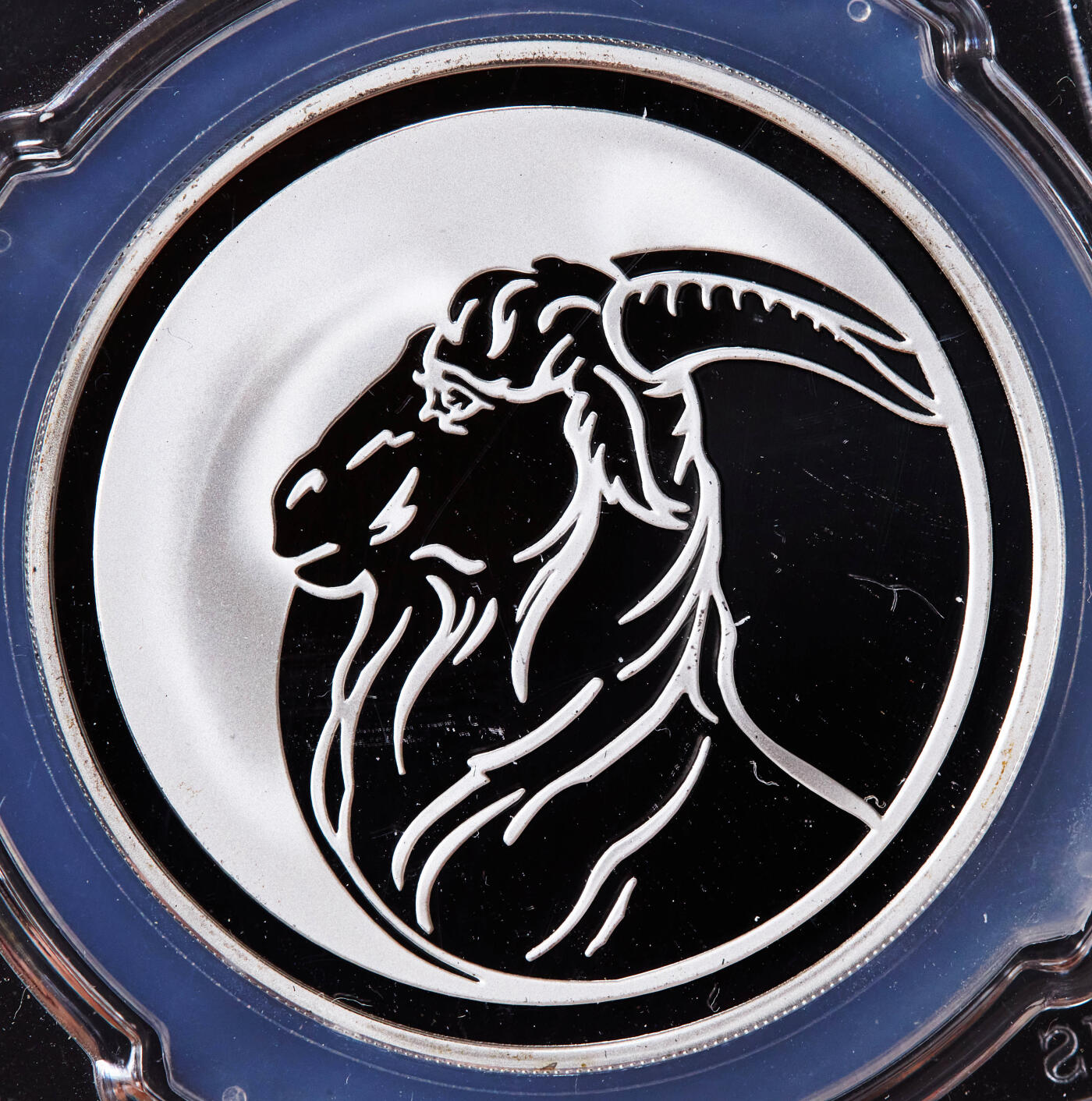 【俄甄集藏】2025年(044)11-12星期三晚 19:30 全场包邮 俄罗斯2003年中国羊年3卢布精制大银币，信泰 PF68UC，重34.88克，92.5%银，发行量15000枚，少见品种