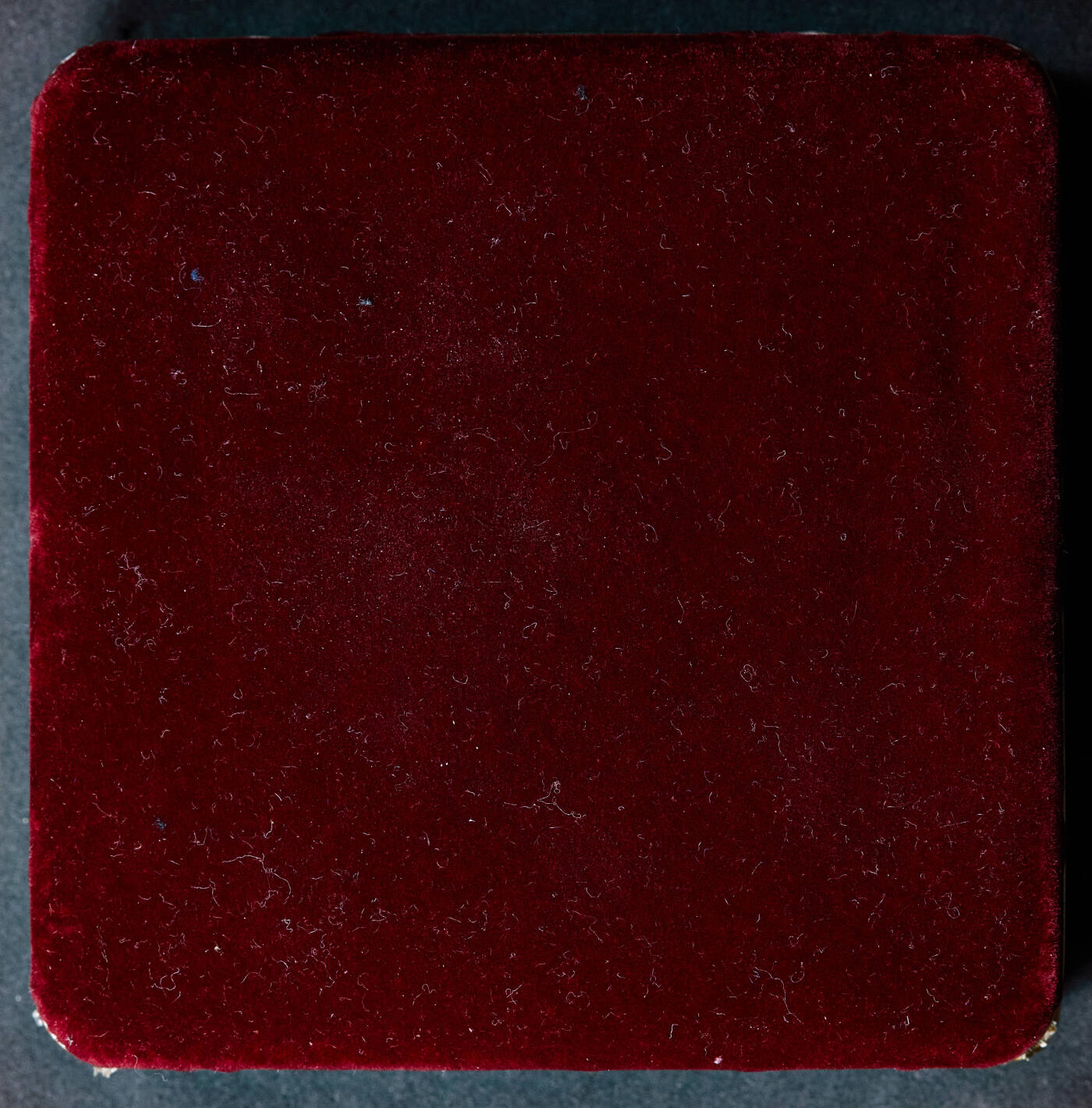 【俄甄集藏】2025年(044)11-12星期三晚 19:30 全场包邮 中国台湾1996年林务局数年纪念精制大银章，PCGS PR68DC，重27克，999银，少见品种，带原盒