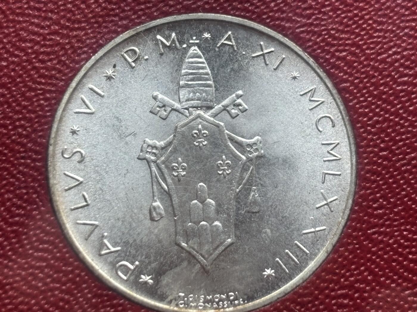 邮泉阁限时拍卖第三十四场 圣马力诺、梵蒂冈、意大利硬币专场（硬币在国外。请付邮费6元。） 梵蒂冈教宗保禄六世1973年8枚封装