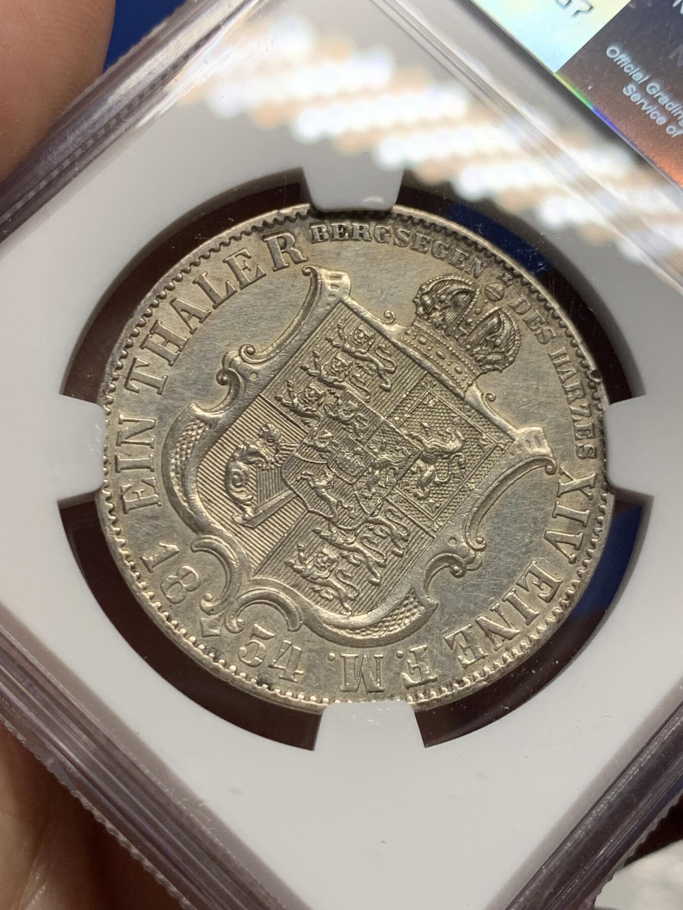 《竞宝斋》第434场 周日，周一2场连拍 （全场包邮） NGC UNCD 德国 1854年 汉诺威纹章 1泰勒 银币