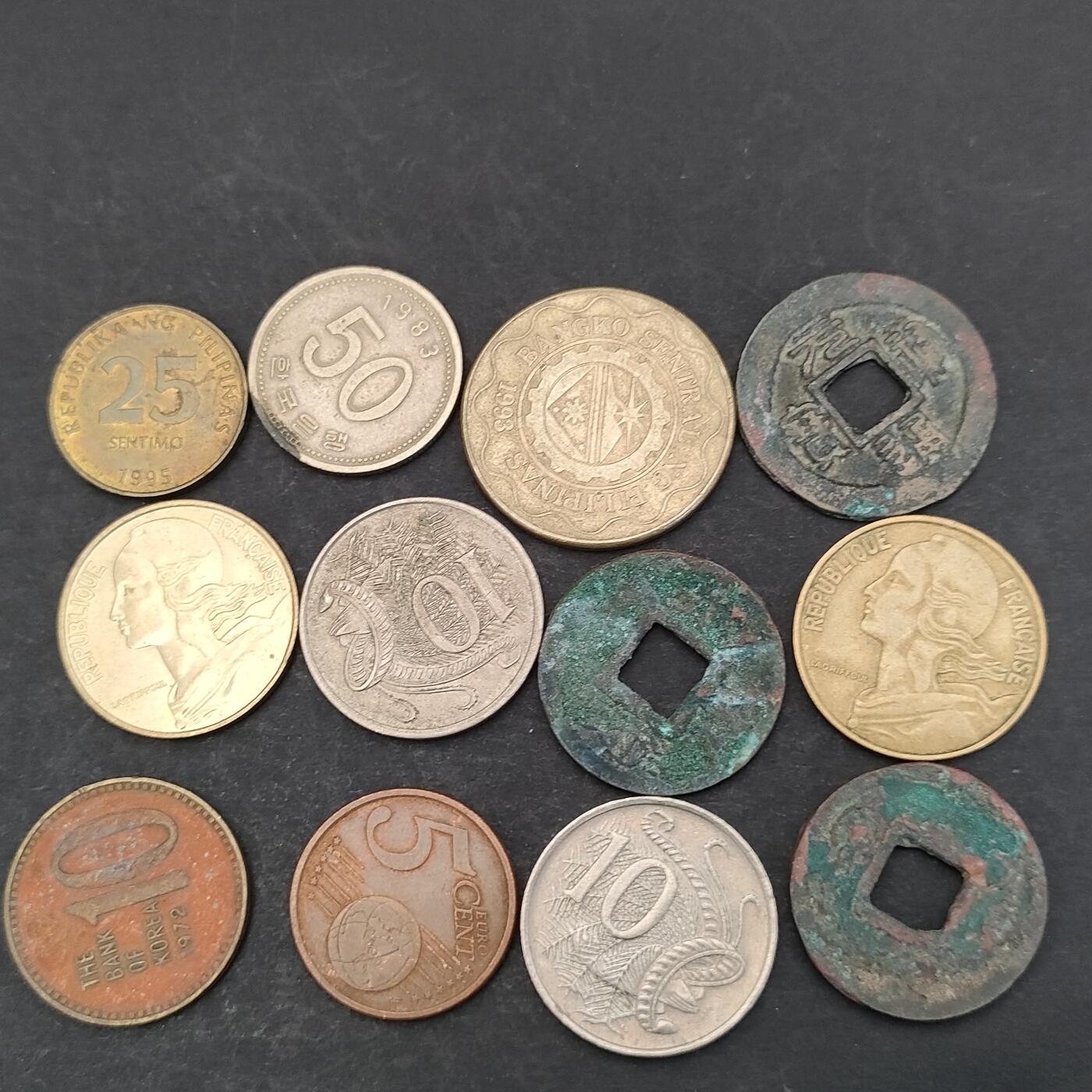 猩哥外币小铺➨【第200场】 硬币12个