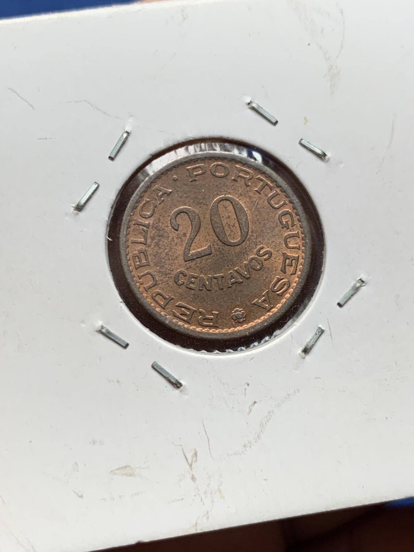 《竞宝斋》第434场 周日，周一2场连拍 （全场包邮） 葡属圣多美和普林西比1962年20分铜币 少见品种，原光好品，光度不错，单一发行年份，发行量仅25万枚，书价16美金。