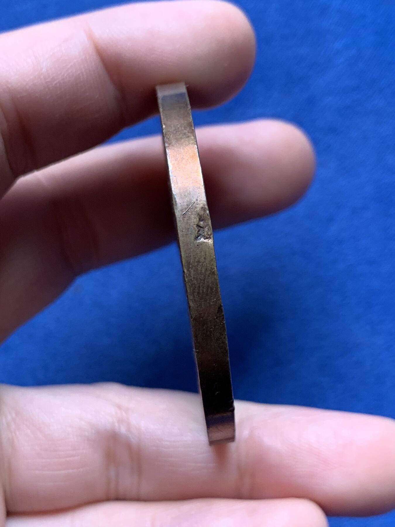 《竞宝斋》第434场 周日，周一2场连拍 （全场包邮） 法国射击比赛纪念铜章 59.3克 50.5mm 丰饶角铜标