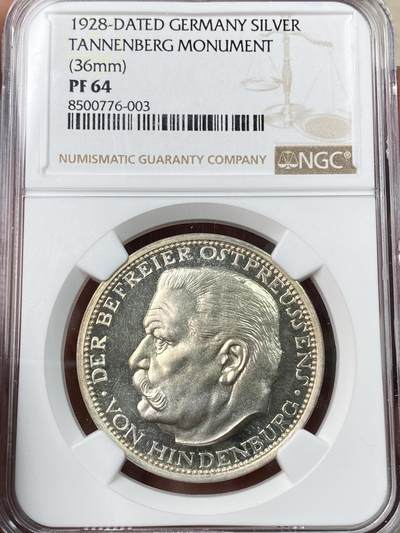 万国钱币拍卖第054期 - NGC PF64 1928年德国魏玛共和国总统兴登堡坦能堡大捷纪念馆落成银章 顶级精致镜面喷砂顶级品相 此建筑也成为兴登堡魂归之处 在三帝国战败前 德军炸毁了此处并迁移兴登堡墓地