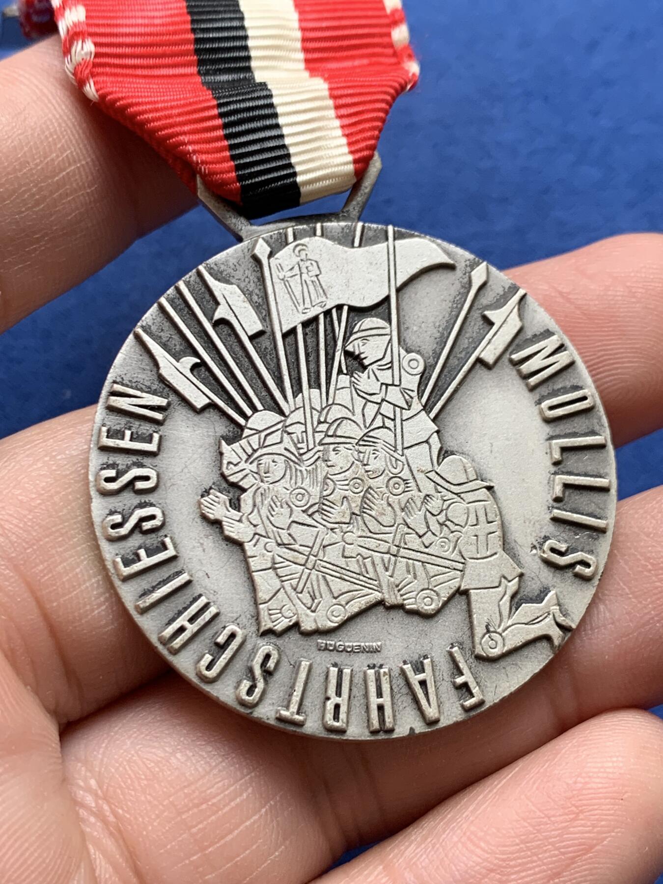 《竞宝斋》第434场 周日，周一2场连拍 （全场包邮） 瑞士 1970年 胡歌诺教派 奖章 总重约30.4克