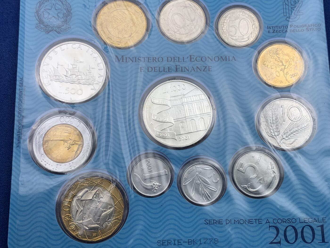 《竞宝斋》第434场 周日，周一2场连拍 （全场包邮） 意大利 2001年 威尔第12枚套币 含银币2枚 双色币2枚 卡装少见 细节见图