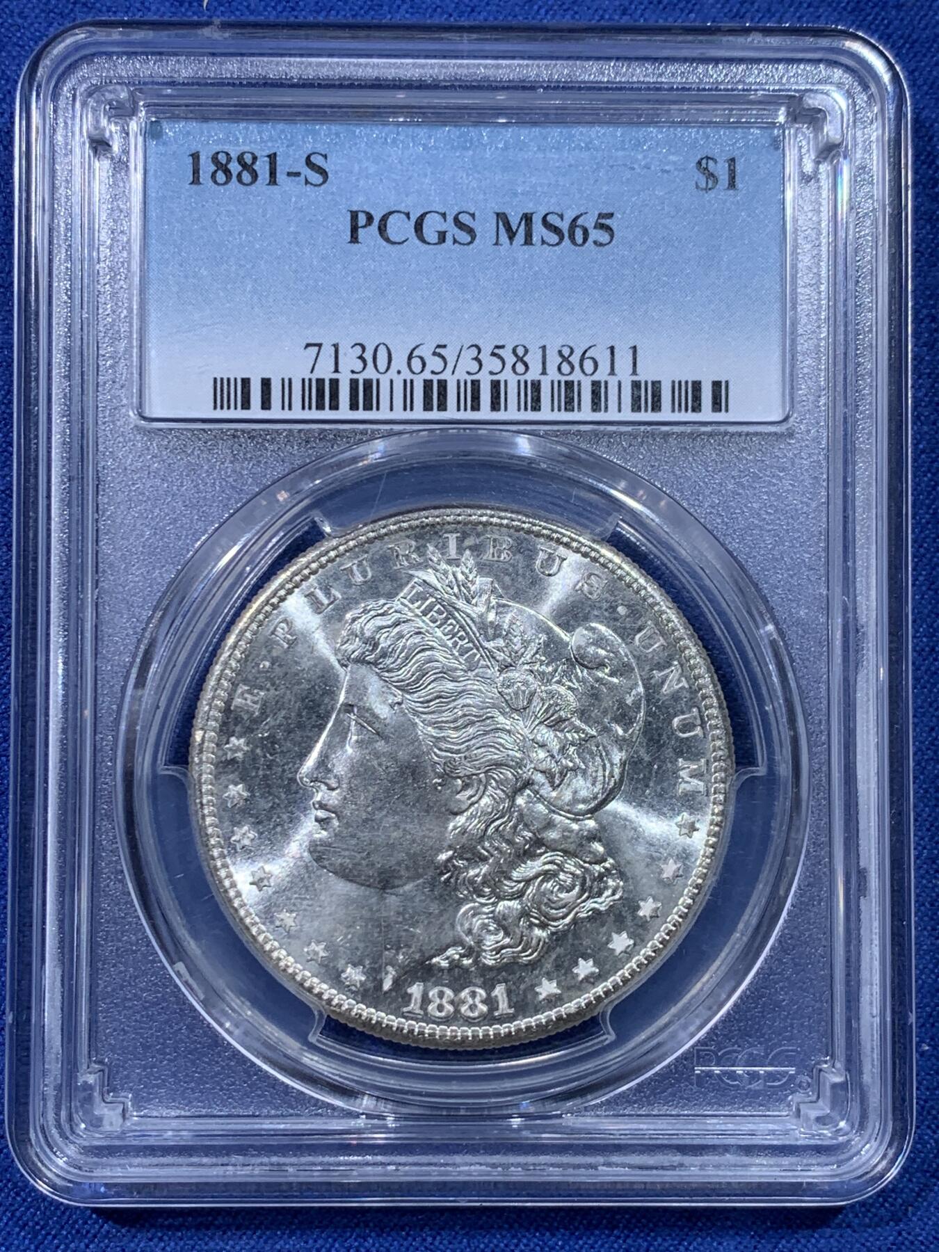 《竞宝斋》第434场 周日，周一2场连拍 （全场包邮） PCGS MS65 美国 1881年 摩根一美元 大银币 转光不错 细节见图