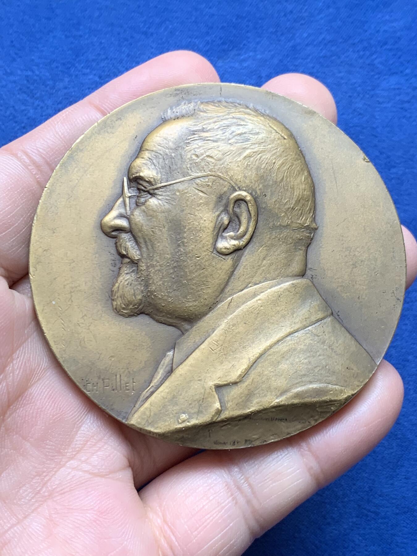 《竞宝斋》第434场 周日，周一2场连拍 （全场包邮） 法国路易斯巴斯图尔生物学家化学家医学研究奖章 144.8克 67.5mm