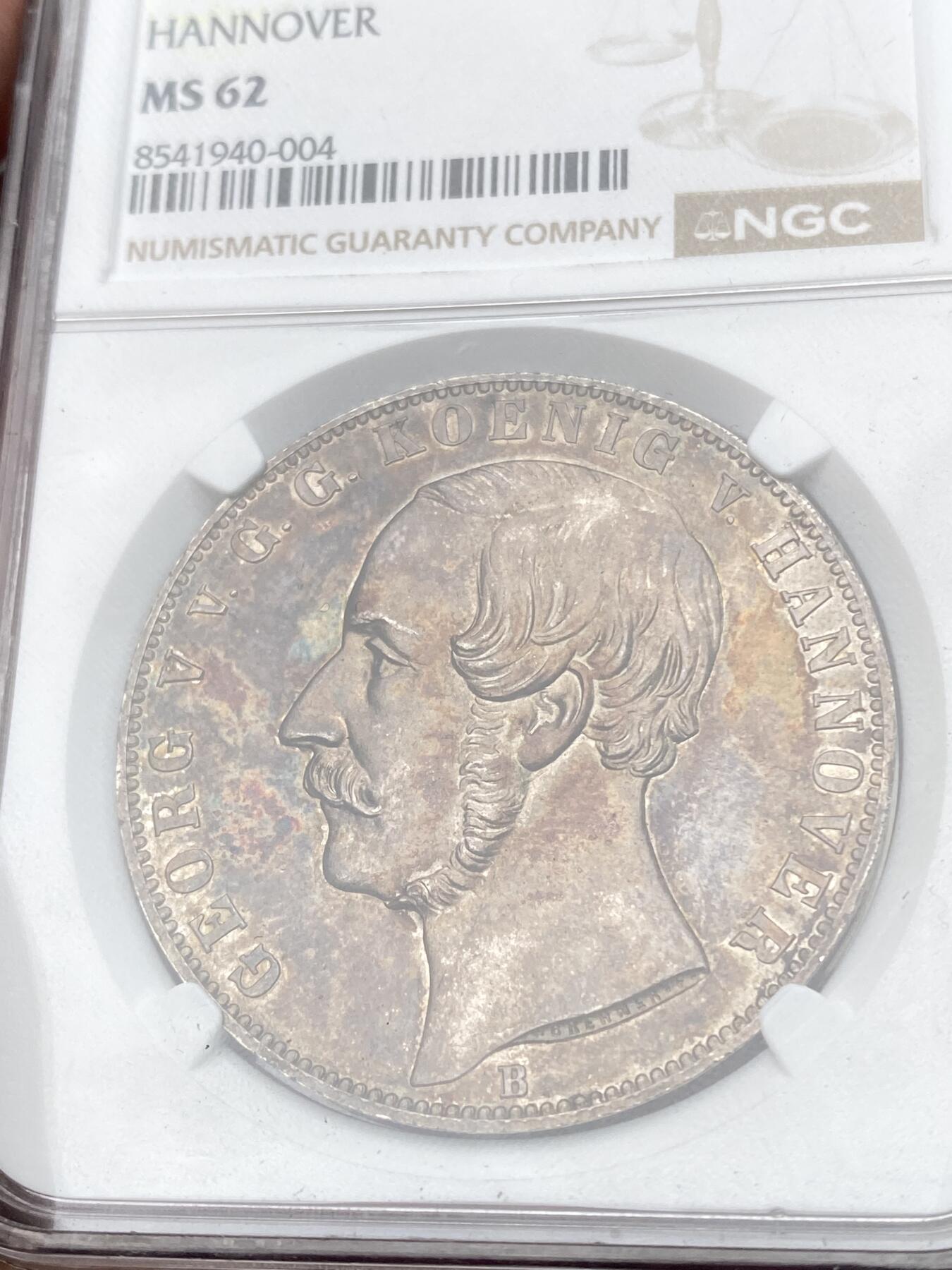 万国钱币拍卖第054期