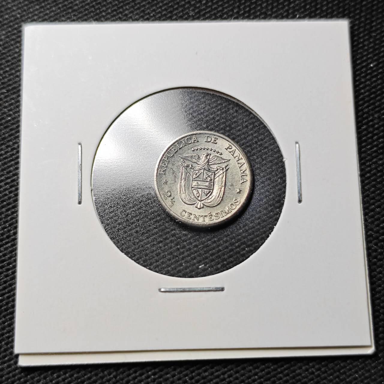 KK钱币收藏小铺  第363场  2月预留时间 周末发货  1973巴拿马2.5分握草 纪念币