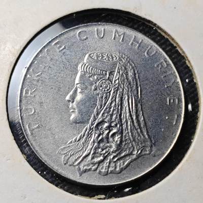 KK钱币收藏小铺  第363场  2月预留时间 周末发货 -  1971土耳其50库鲁 好品 披纱女士