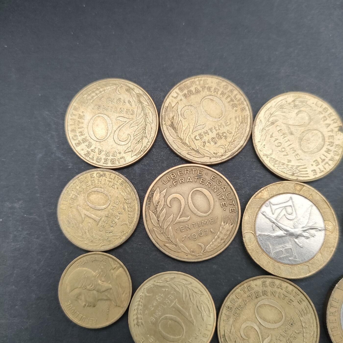 猩哥外币小铺➨【第200场】 法国12个