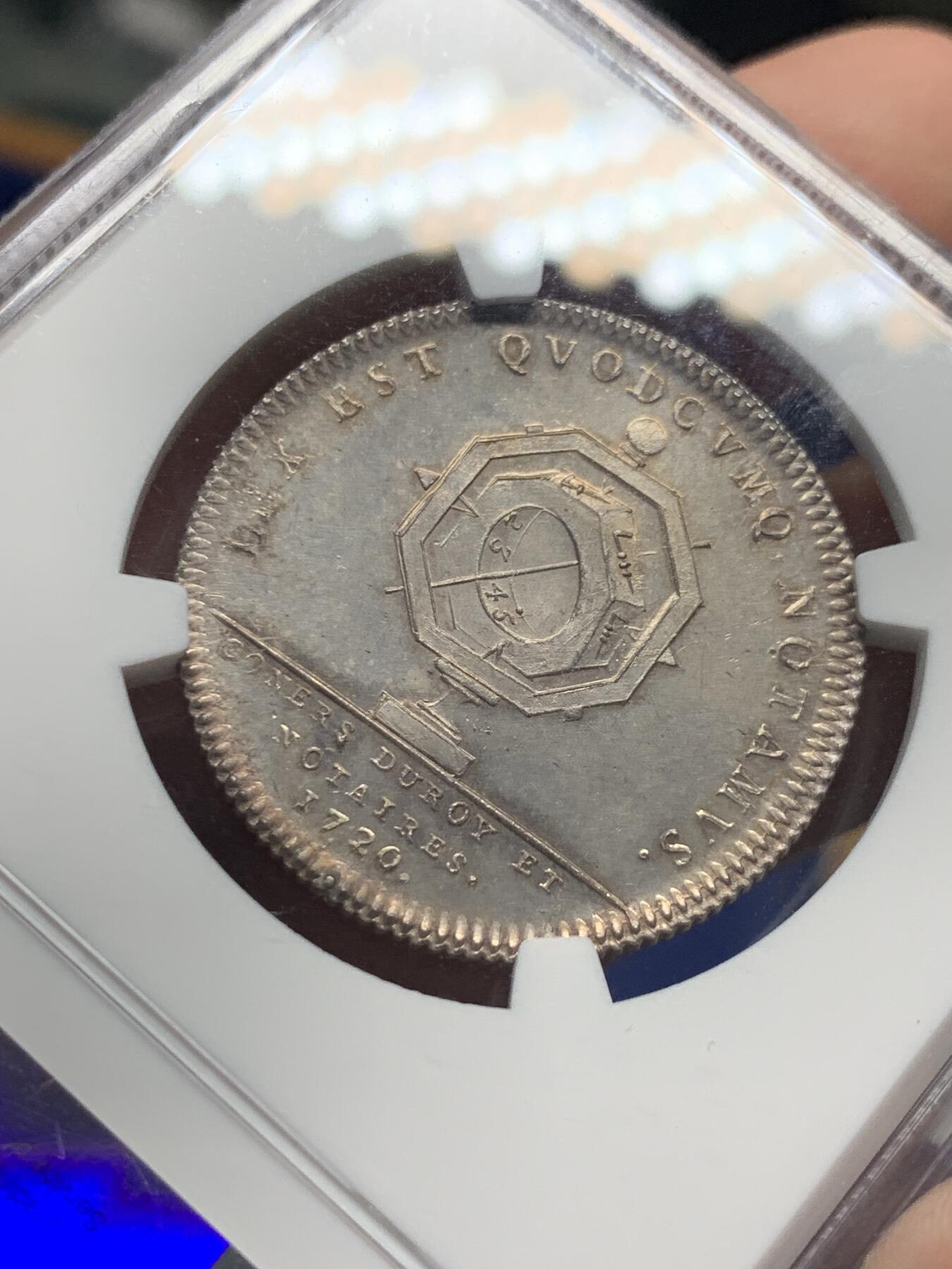 《竞宝斋》第434场 周日，周一2场连拍 （全场包邮） NGC MS64 法国路易十五银质代币 巴黎公证人，手指标，罕见高分