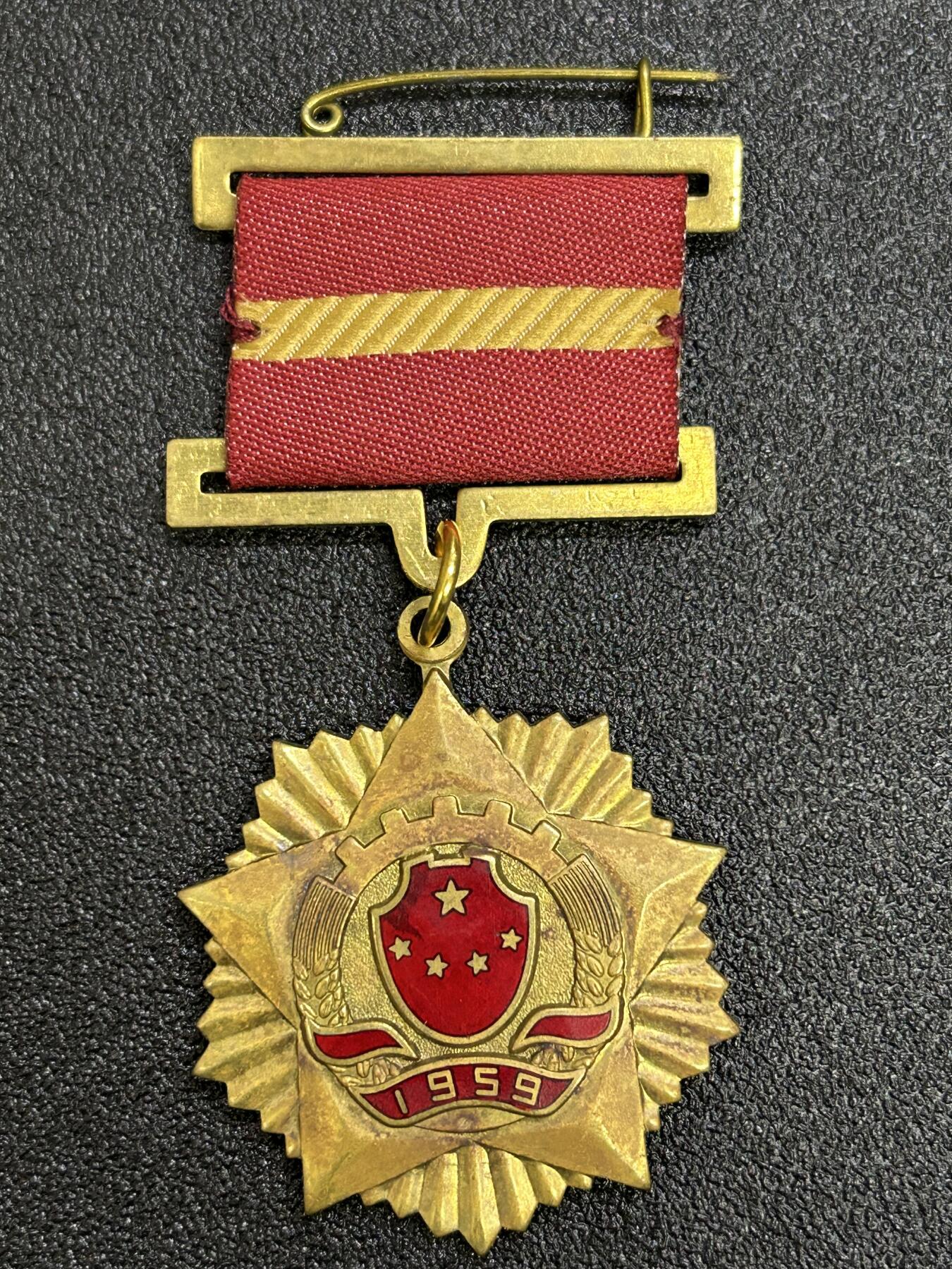 西秦中古拍卖第六十四期 老电影道具