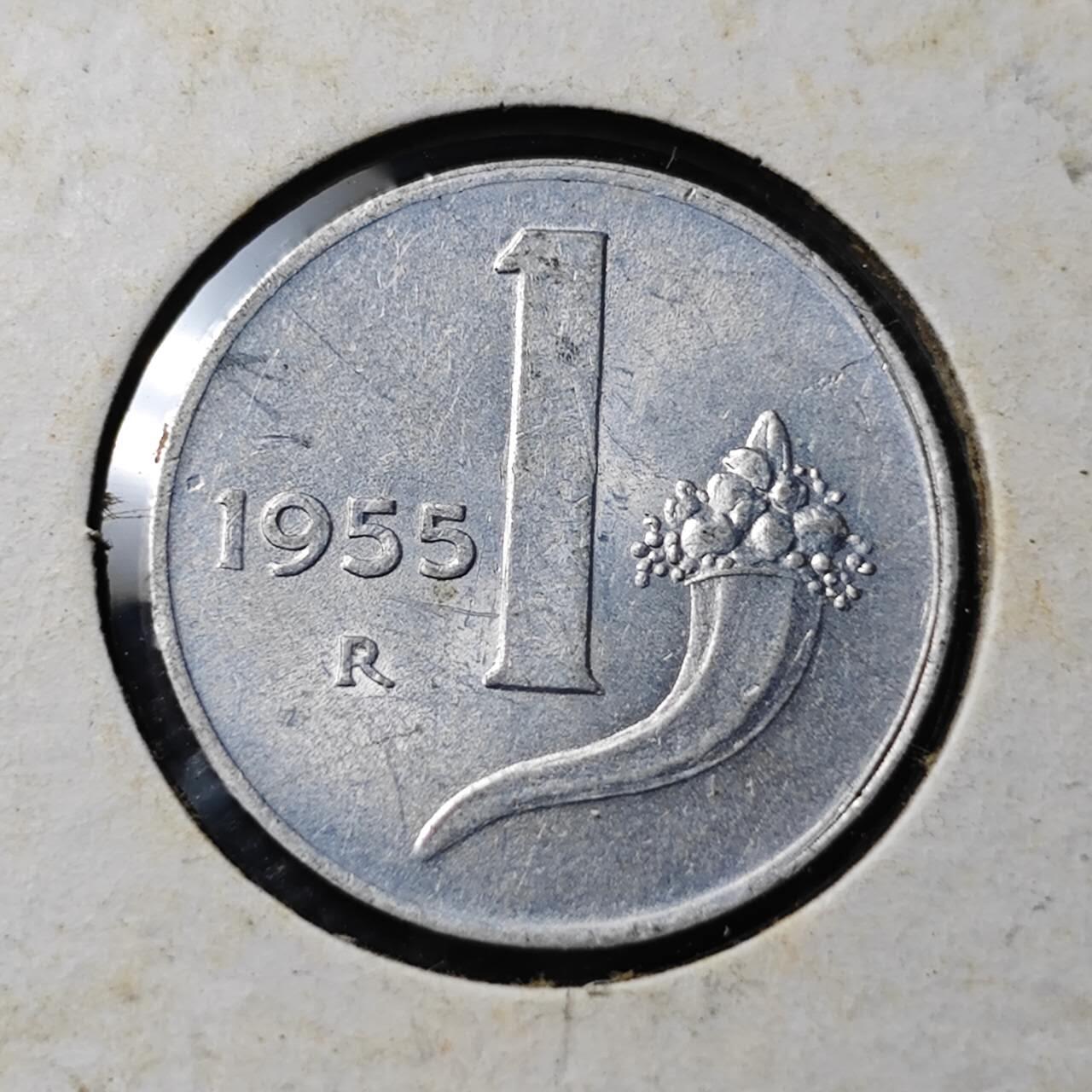 KK钱币收藏小铺  第363场  2月预留时间 周末发货  1955意大利1里拉