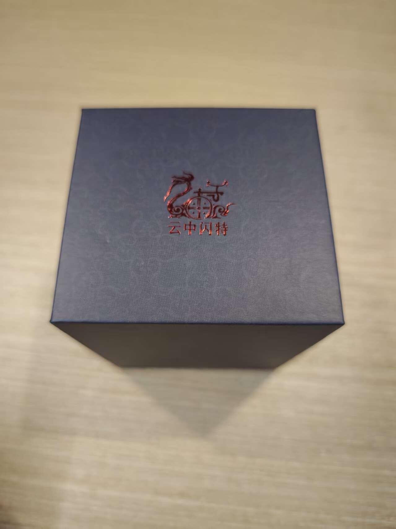 阳大大卡牌拍卖第81期（持续收拍品，周六晚上九点截拍，进群福利早知道） 【水浒礼盒】九轩 李云中水浒人物礼盒  水泊梁山 粗闪上弹➕4张三娘