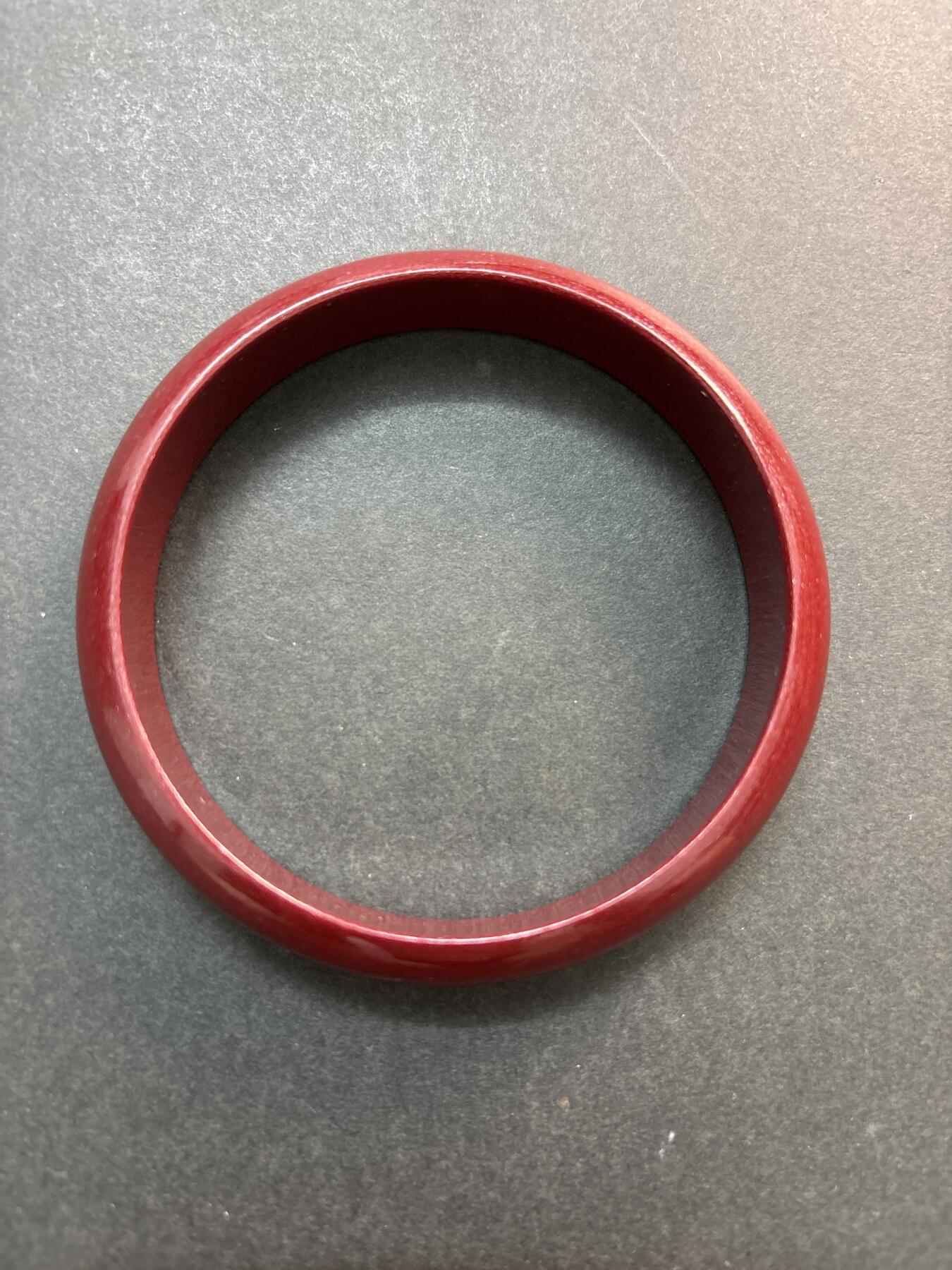 文馨钱币收藏第 278 场，银元，纸币，铜章场 长期接收代拍品 玉镯带盒子一个，什么货不懂