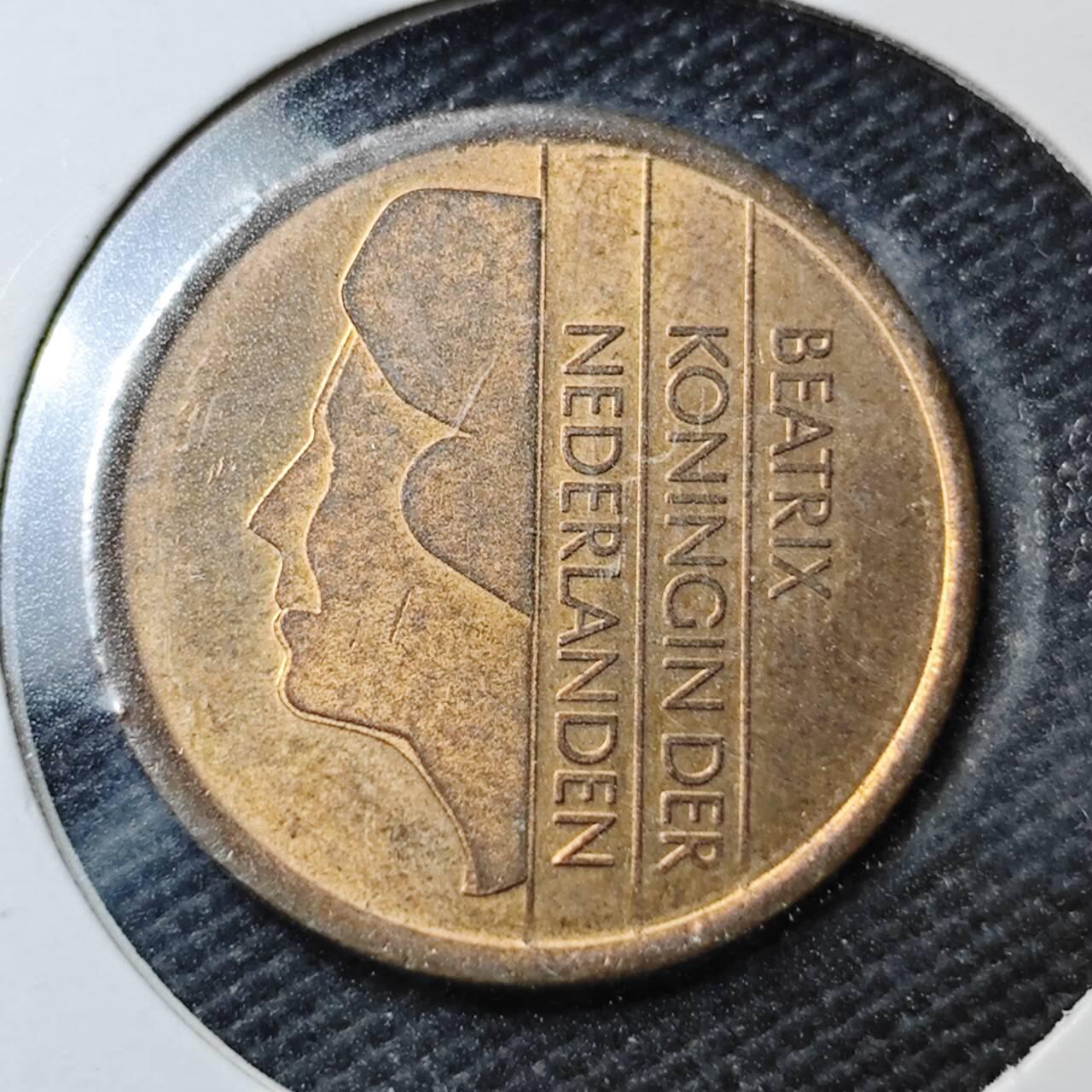 KK钱币收藏小铺  第363场  2月预留时间 周末发货  1982荷兰5分铜币