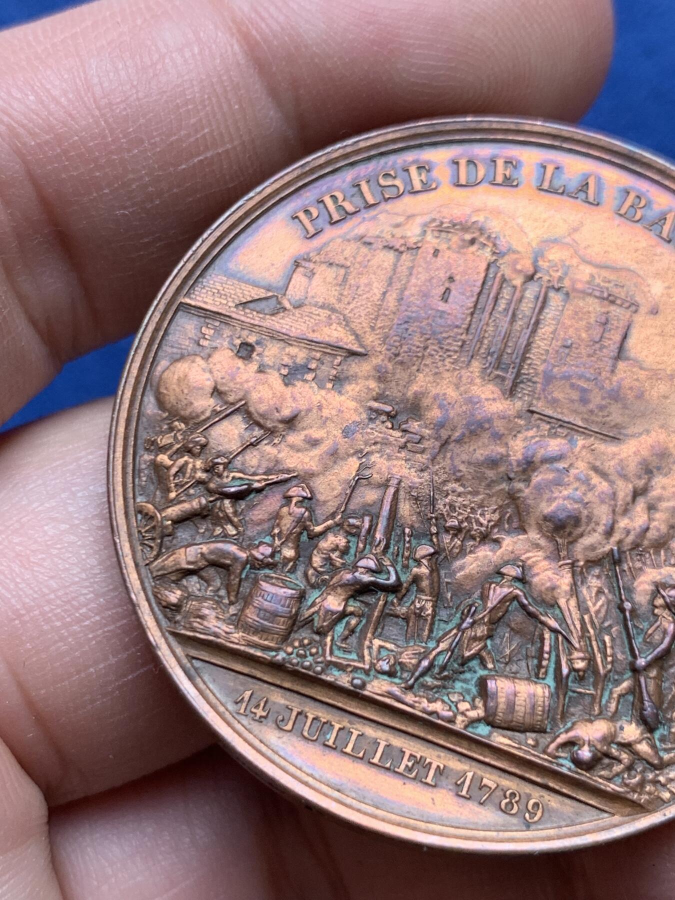 《竞宝斋》第434场 周日，周一2场连拍 （全场包邮） 法国 1842-1845 攻占巴士底狱 铜章 早期船首边铭 41.8克 42.3mm