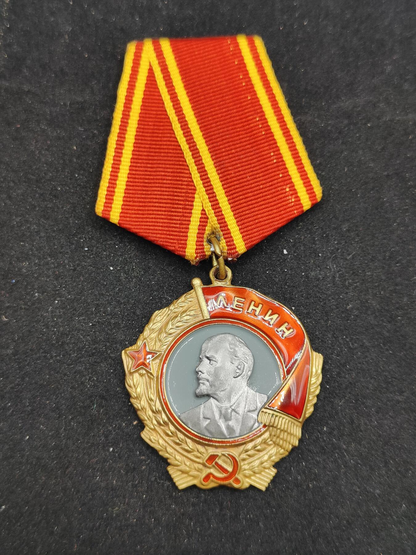 0元起拍勋章 第307期 咸鱼国勋章拍卖专场 11月5日（周三）下午6：00开始