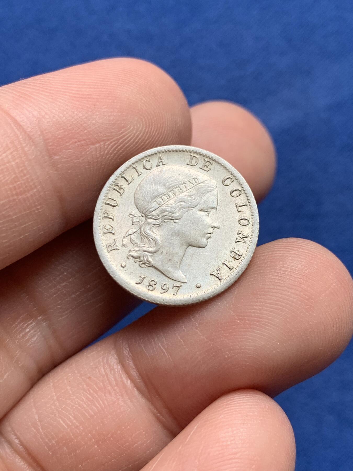 《竞宝斋》第434场 周日，周一2场连拍 （全场包邮） 哥伦比亚1897年10分银币 少见种类，布鲁塞尔造币厂铸造，铸造量仅264.2万枚，国内少见，外网价高。