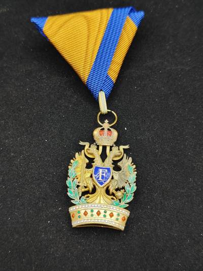 0元起拍勋章 第307期 咸鱼国勋章拍卖专场 11月5日（周三）下午6：00开始 - 復制品 奧地利 奧匈帝國 哈布斯堡王朝 鐵王冠勳章