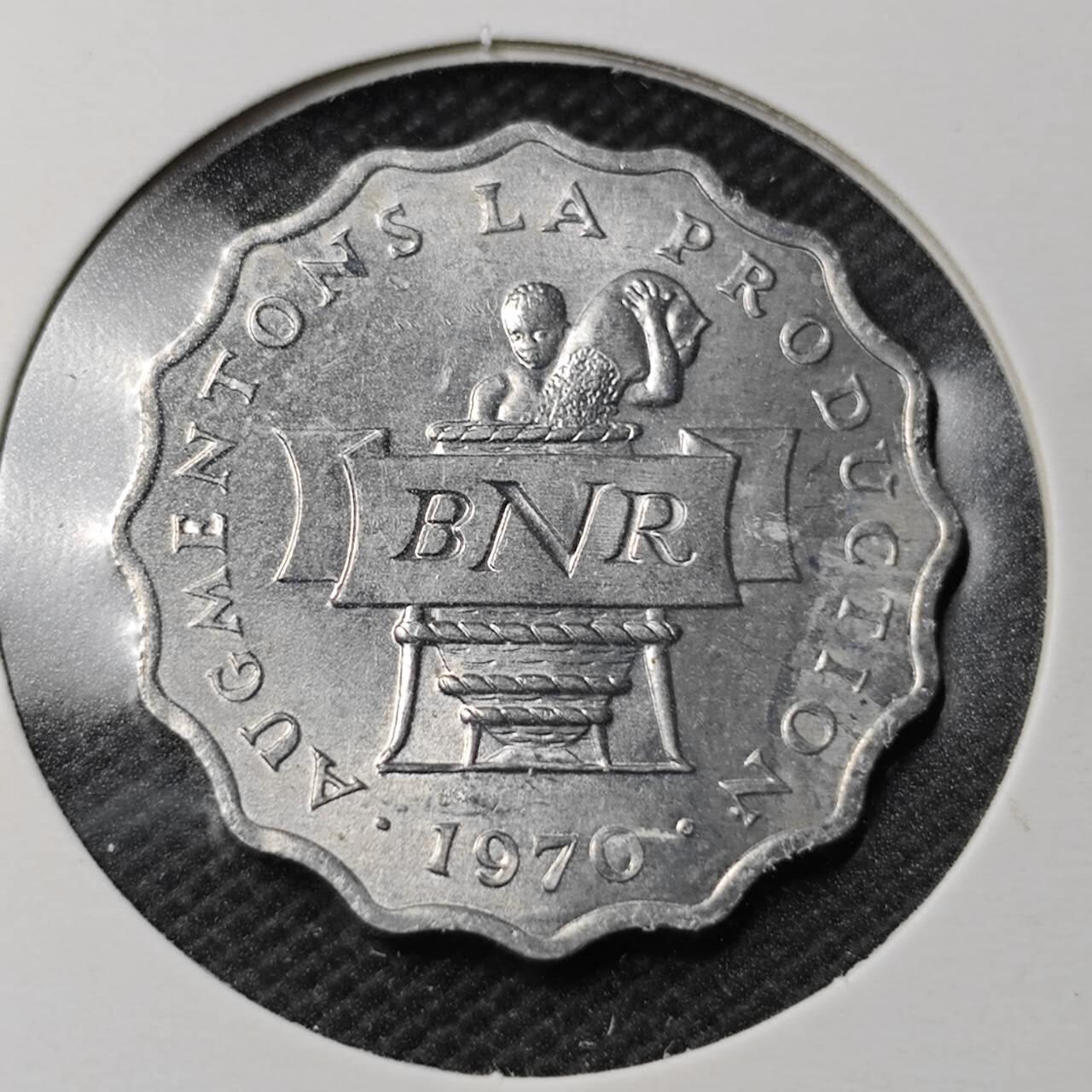 KK钱币收藏小铺  第363场  2月预留时间 周末发货  1970卢旺达2法郎 好品