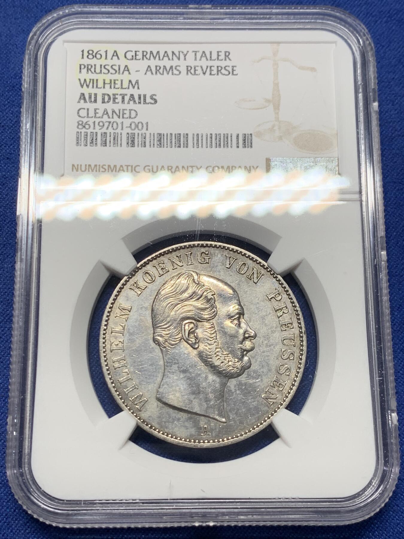《竞宝斋》第434场 周日，周一2场连拍 （全场包邮） NGC AUD 德国 1861A 普鲁士威廉国王登基首年离冠鹰1泰勒银币 少见版面