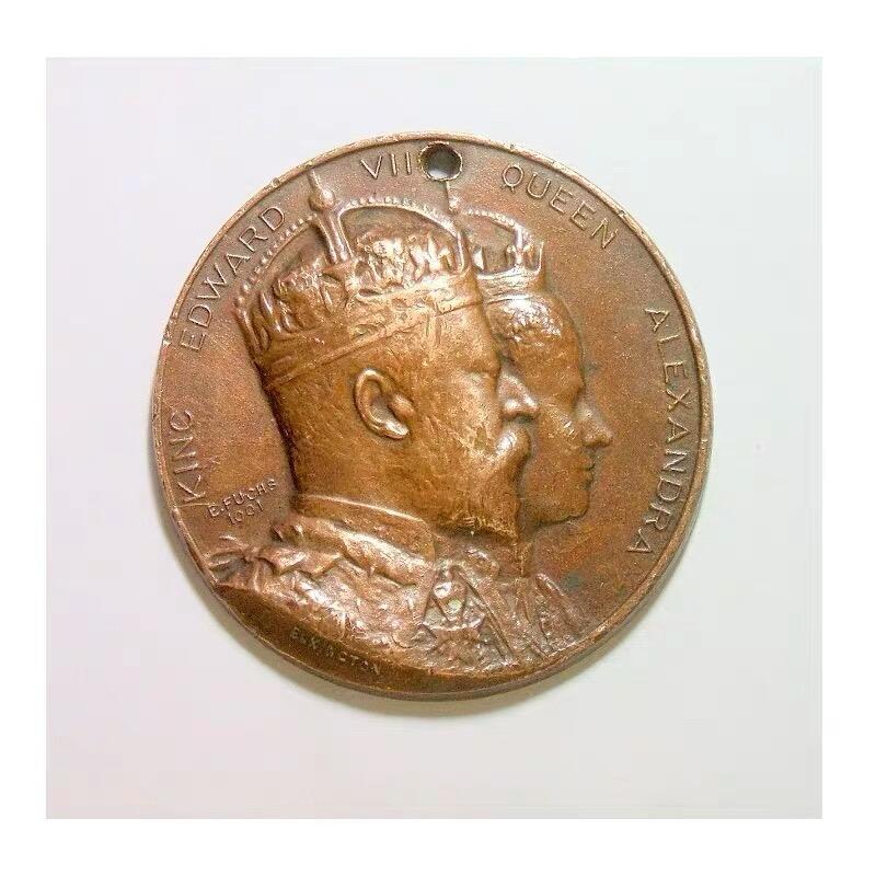 英国1902年 爱德华七世和皇后加冕礼高浮雕精制大铜章 40MM