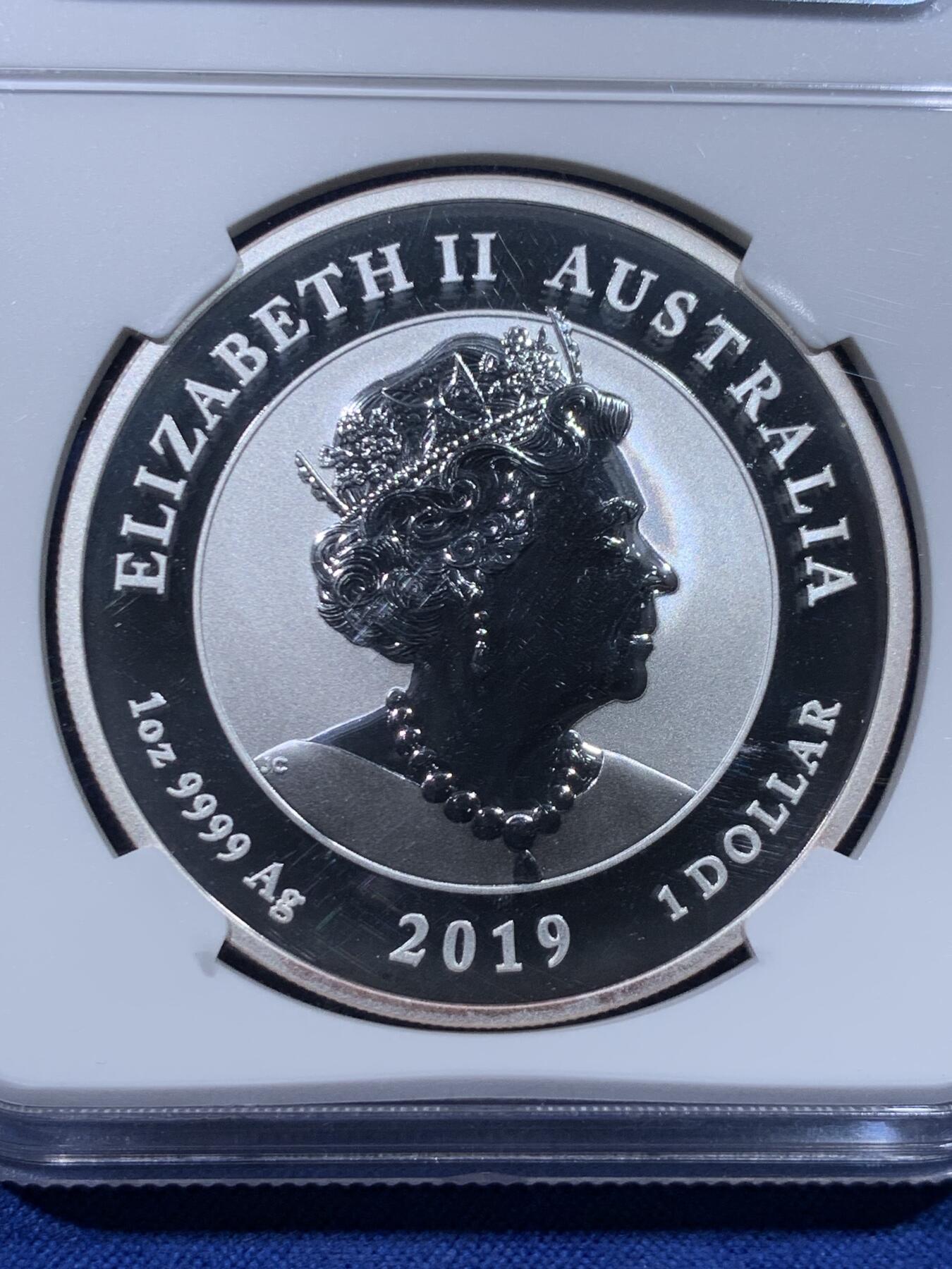 《竞宝斋》第434场 周日，周一2场连拍 （全场包邮） NGC MS69 澳大利亚2019年1澳元普制磨砂银币 月球着陆50周年 1盎司9999银 发行量：5万