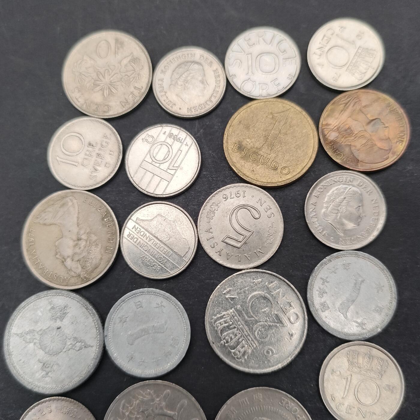 猩哥外币小铺➨【第200场】 硬币24个