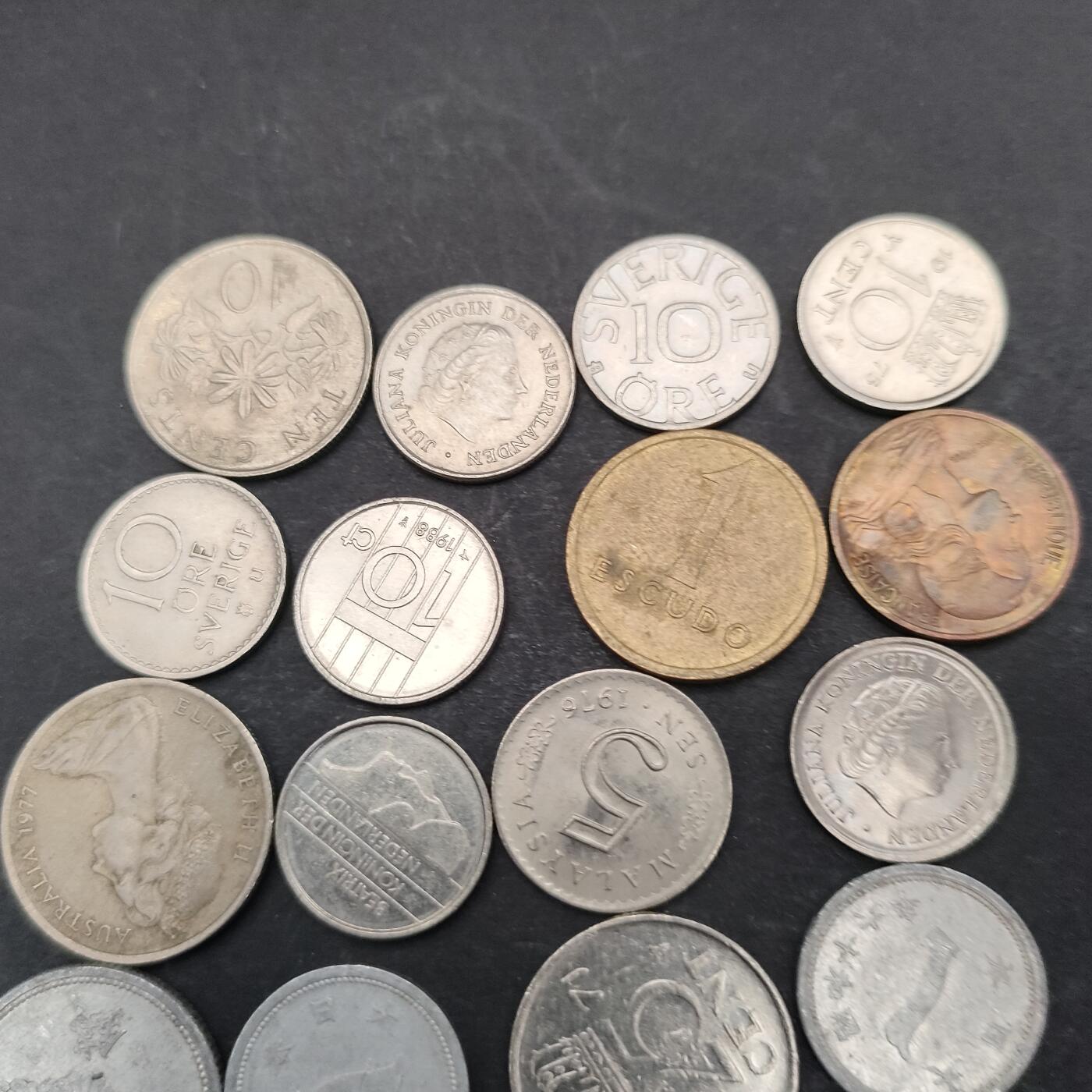 猩哥外币小铺➨【第200场】 硬币24个