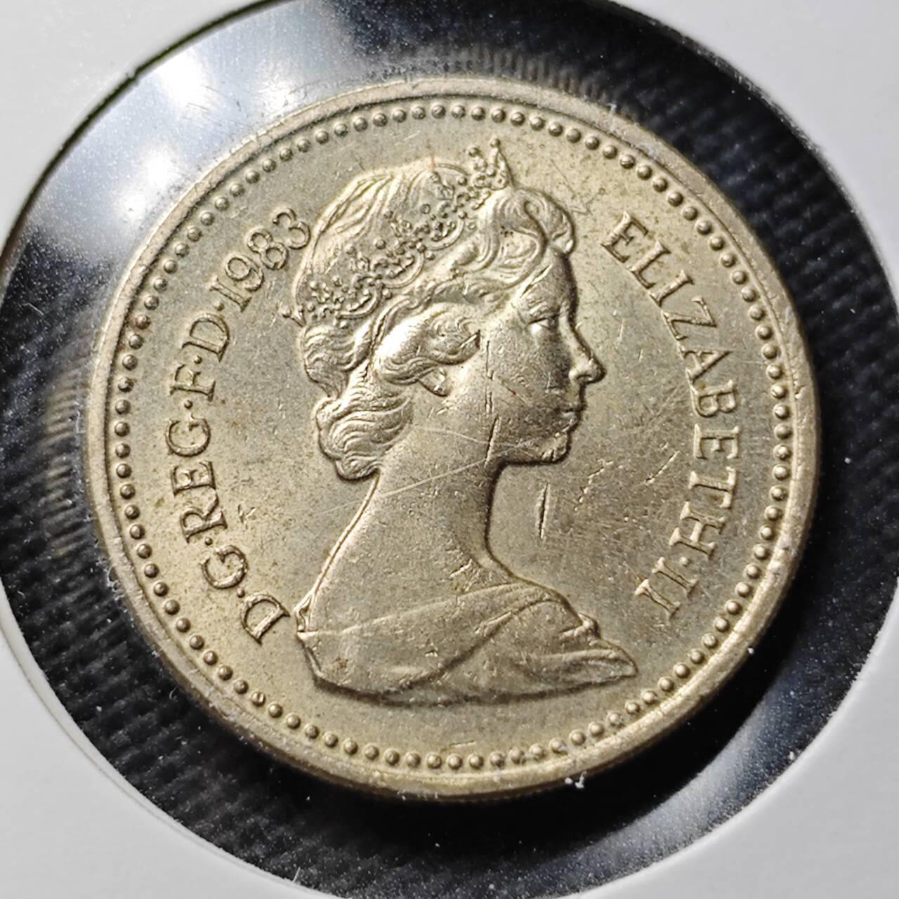 KK钱币收藏小铺  第363场  2月预留时间 周末发货  英国1镑 好品