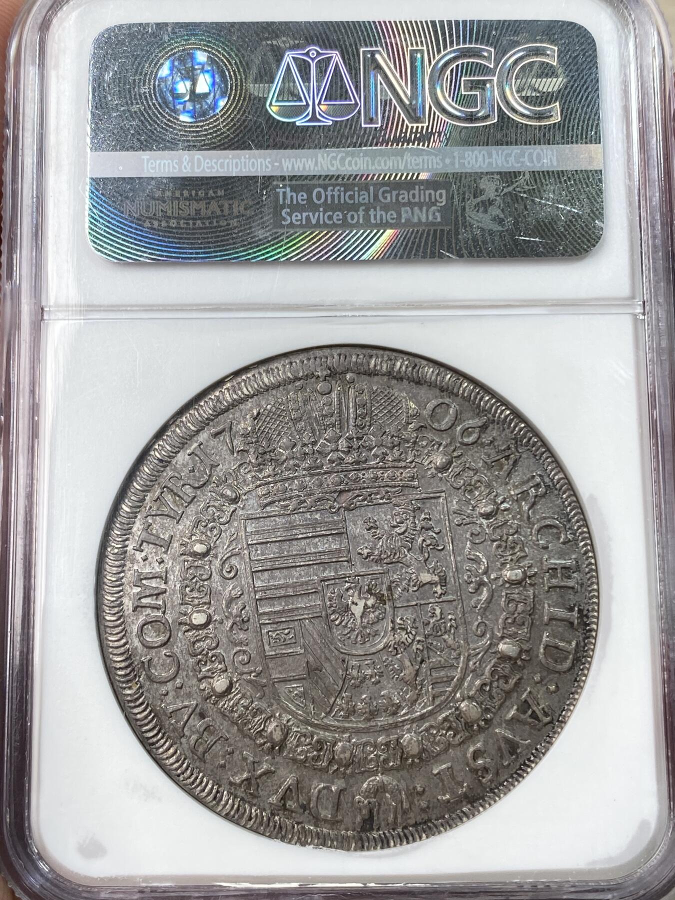 万国钱币拍卖第054期