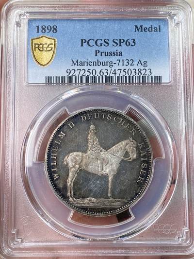 万国钱币拍卖第054期 - PCGS SP63 1898年德国威廉二世戎装骑马访问耶路撒冷圣墓纪念银章 浮雕精制喷砂天鹅绒七彩包浆 RR罕见品种