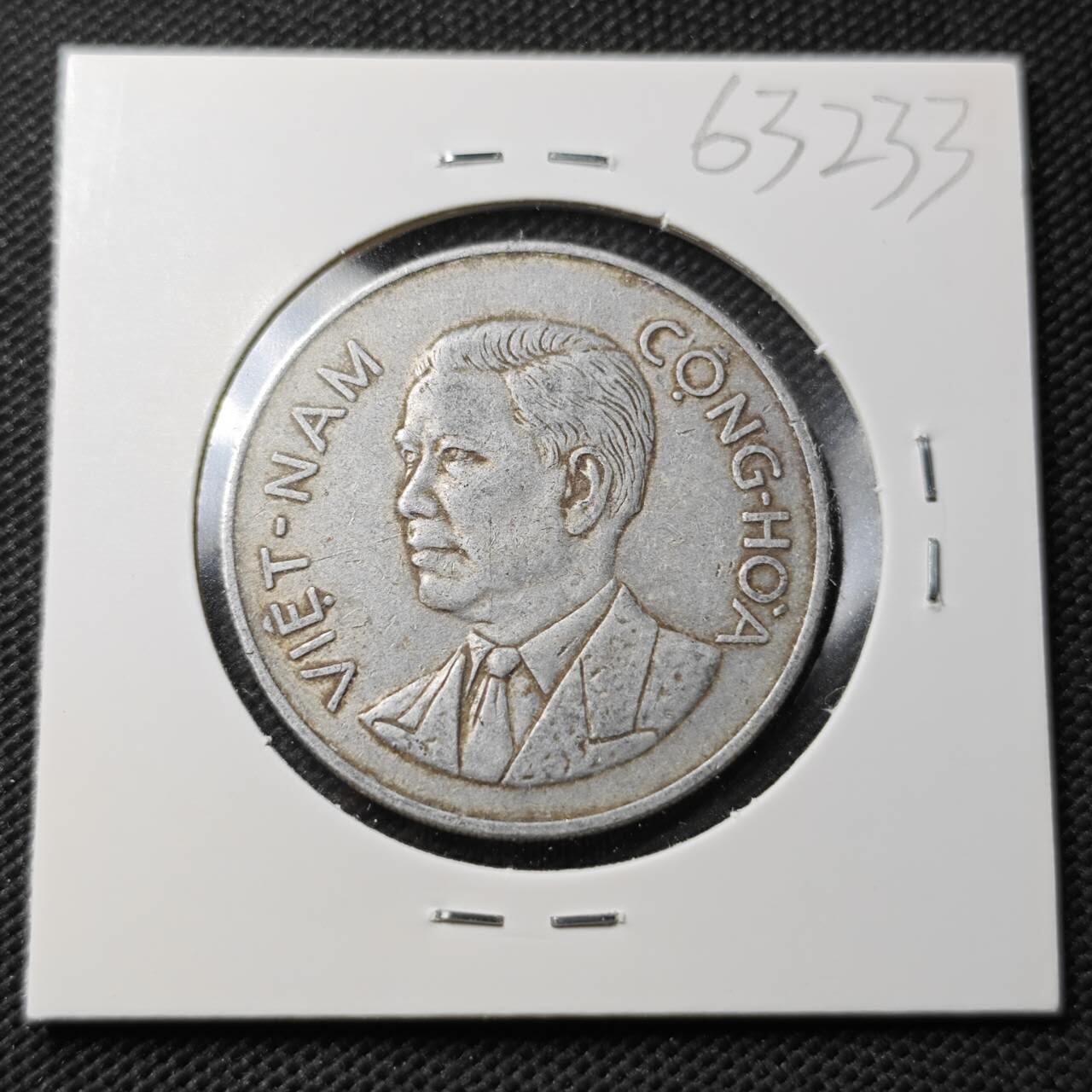 KK钱币收藏小铺  第363场  2月预留时间 周末发货  1960南越50绪 少年份