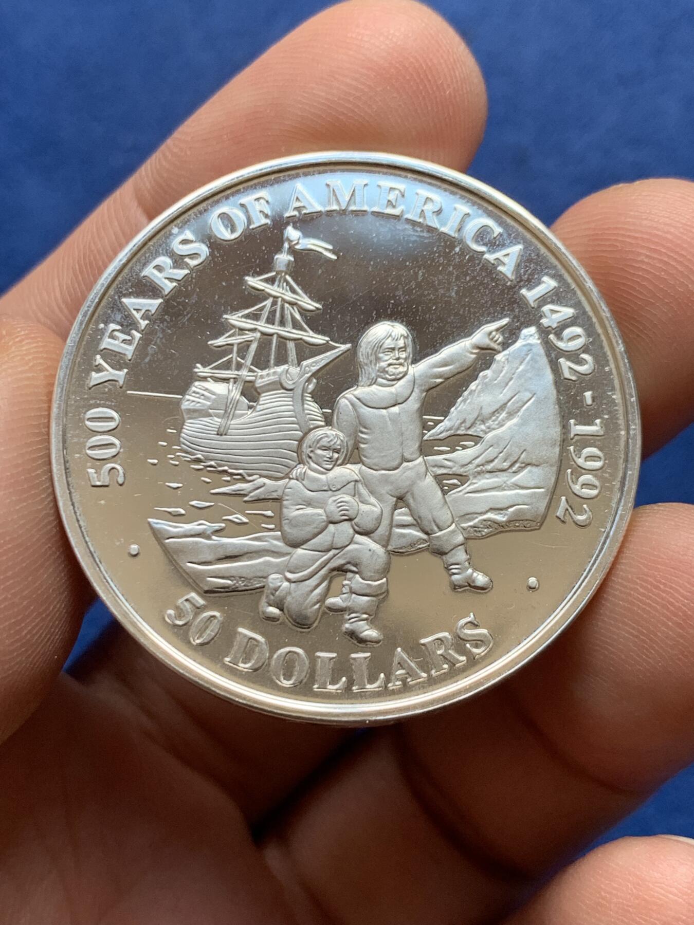 《竞宝斋》第434场 周日，周一2场连拍 （全场包邮） 库克群岛发现美洲500周年精制大银币 30克 925银