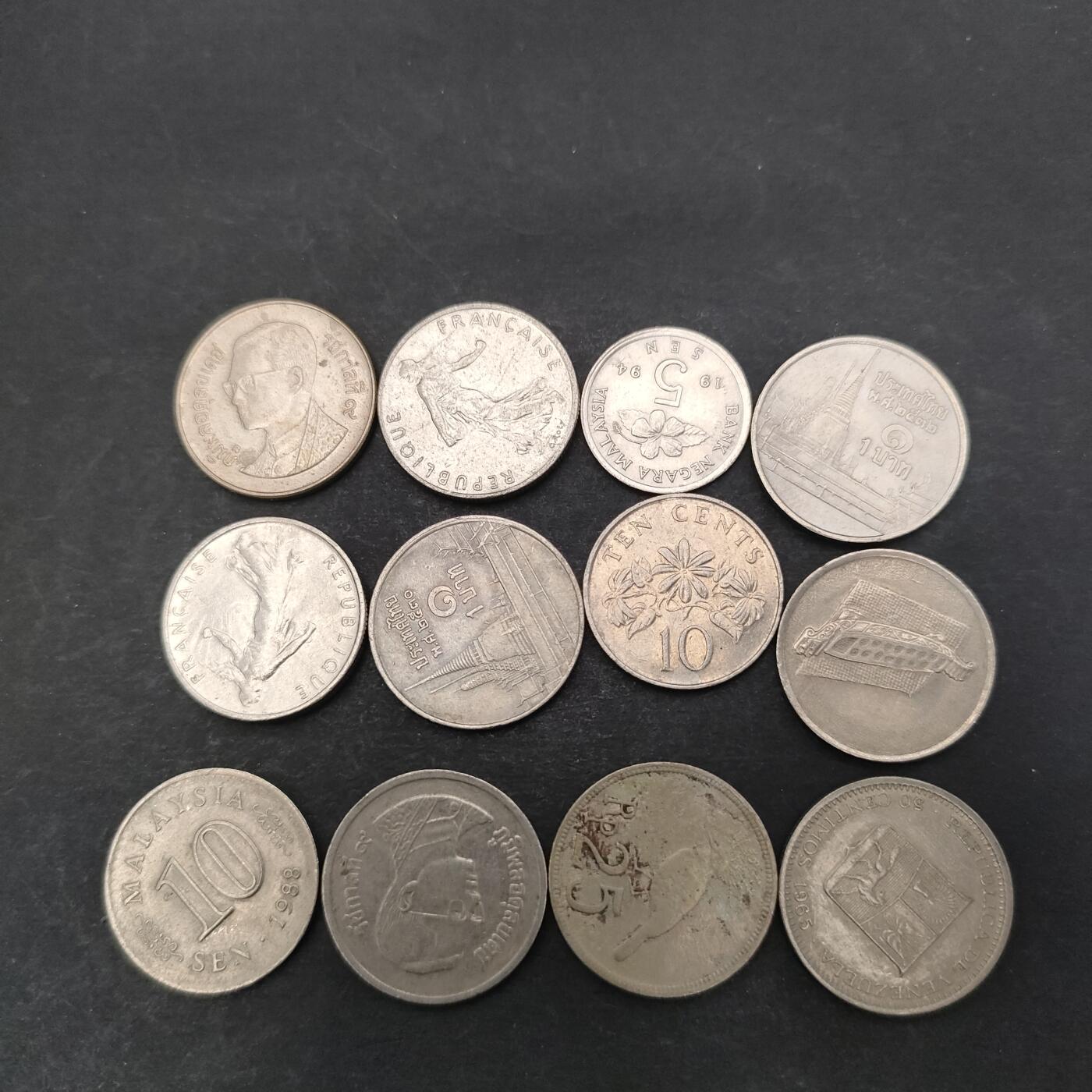 猩哥外币小铺➨【第200场】 硬币12个