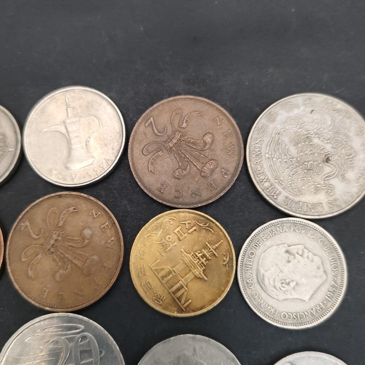 猩哥外币小铺➨【第200场】 硬币12个