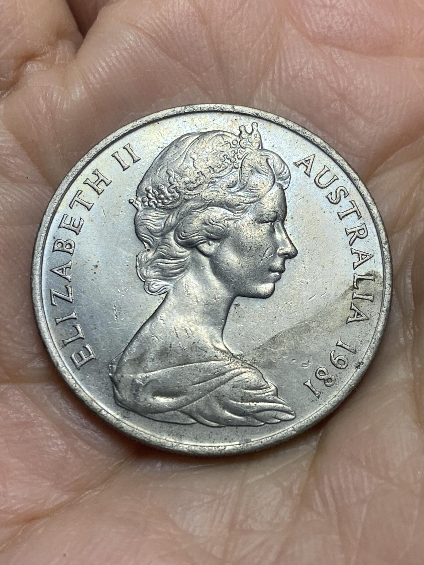2025年第一百二十一场(总第一百四十七场）外国好品散币(免佣金) 澳大利亚🇦🇺1981年20分(伊丽莎白二世中年花冠)