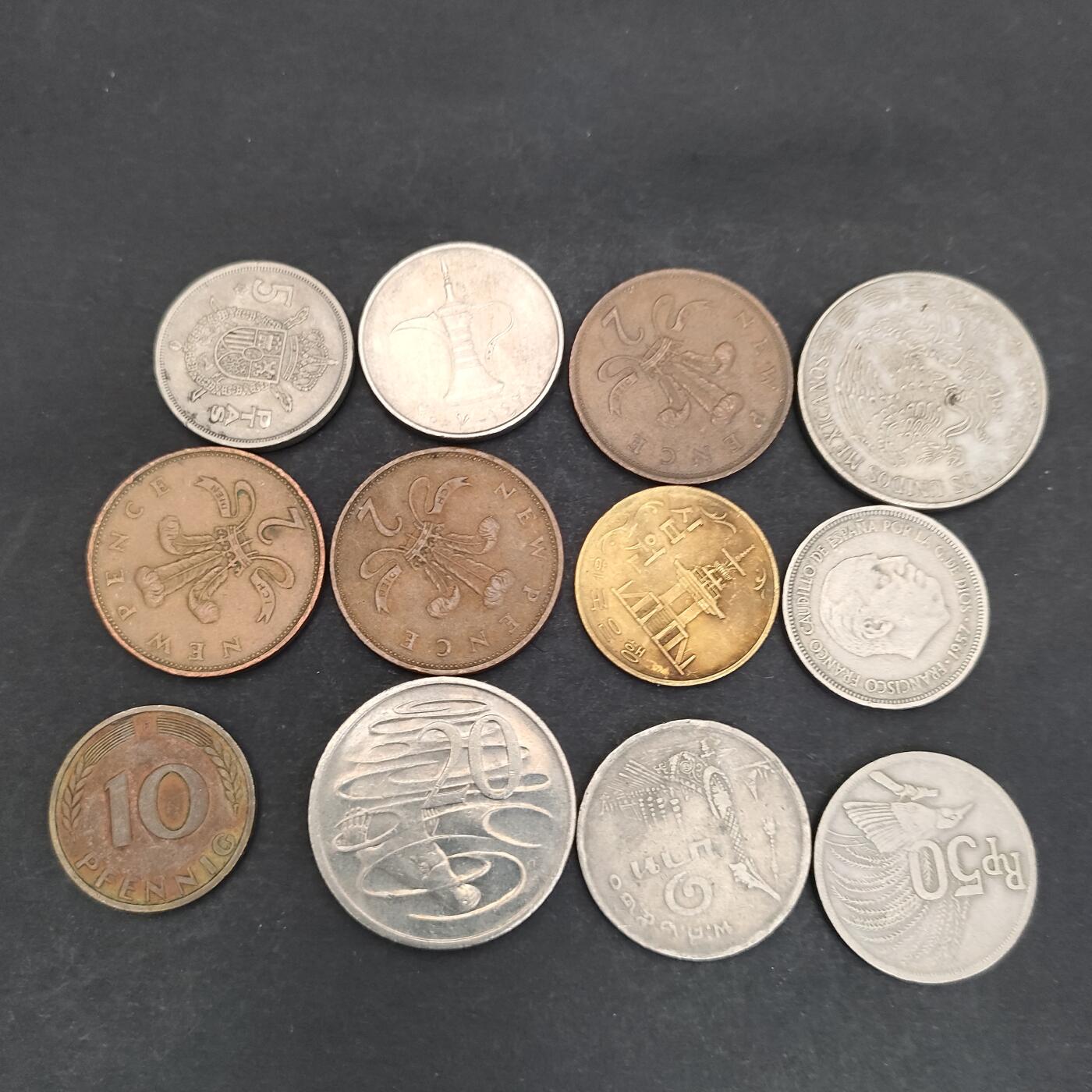 猩哥外币小铺➨【第200场】 硬币12个