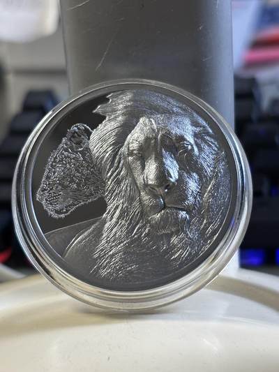 第180期拍卖【长期征集拍品】【北京币展专场】 - 坦桑尼亚2021年成长系列1森林之王狮子2盎司黑银币，999银，发行333枚