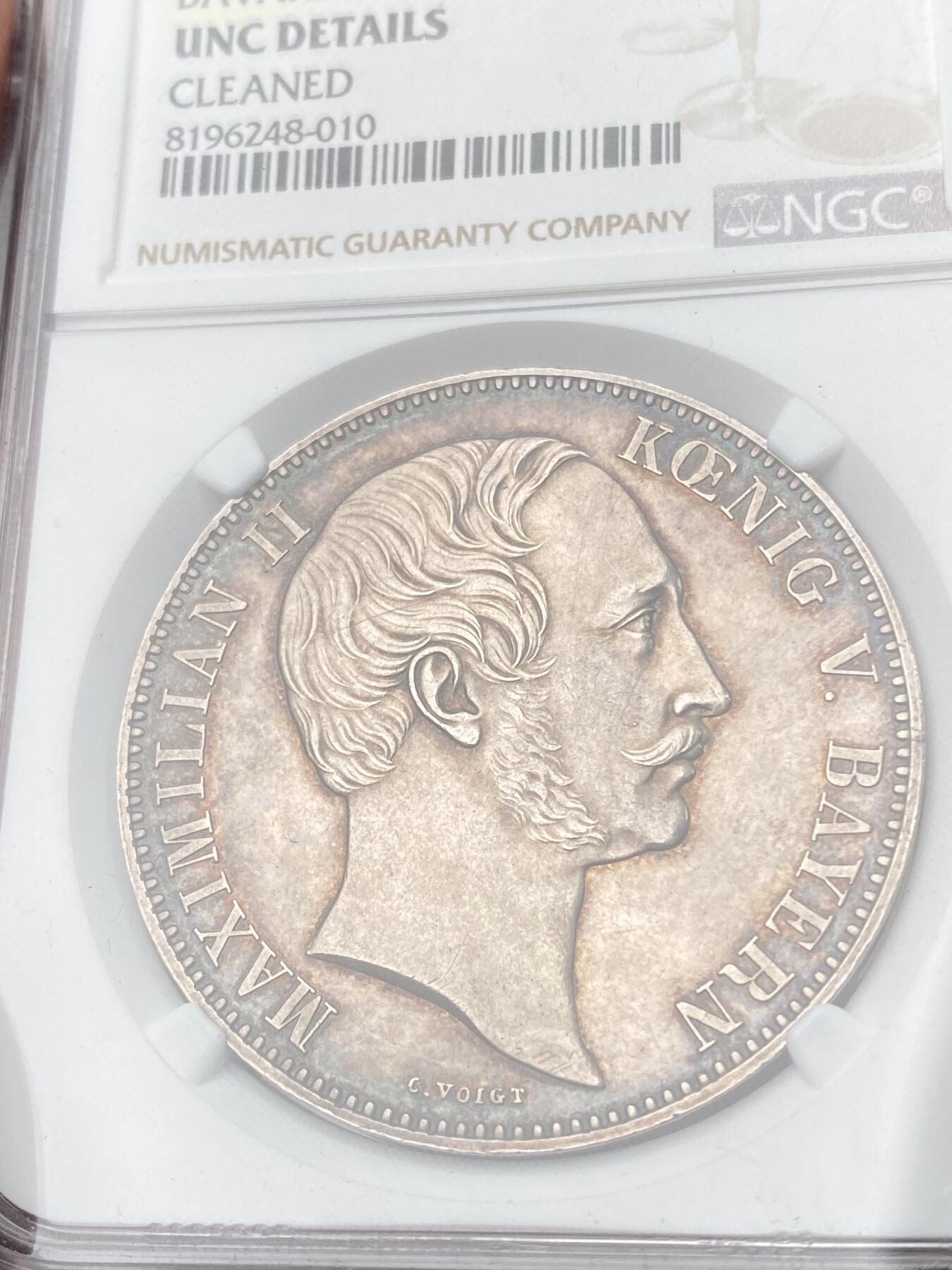 万国钱币拍卖第054期 NGC UNCD 1862年德国巴伐利亚马克西米利安二世双狮护盾流通2泰勒 五彩稀少年份 发行量仅8727枚 路二双狮同款纹章 即便通货也不太常见的高难品种