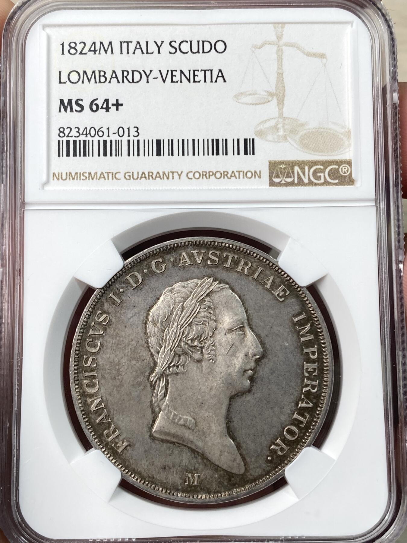 万国钱币拍卖第054期