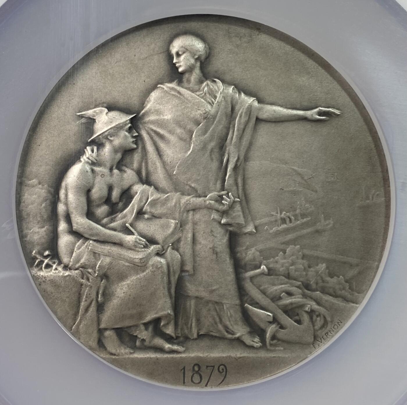 万国钱币拍卖第054期 NGC MS65 1879年法国第三共和国保险公司/运输和事故风险/任何类型险种纪念大银章 68MM 140.58G超大规格 马车、汽车、铁路、工厂和桥梁的运输场景非常精细 顶级BU收藏级