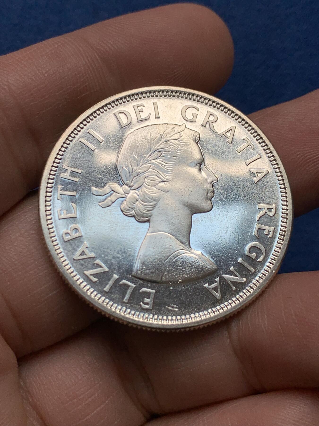 《竞宝斋》第434场 周日，周一2场连拍 （全场包邮） 加拿大1964年伊丽莎白二世1元银币 夏洛特敦和魁北克会议100周年纪念